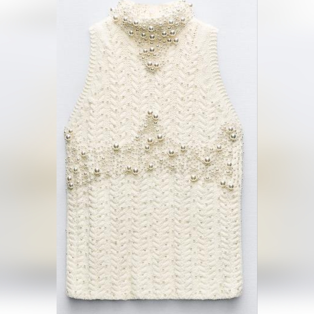 Zara White Sleeveless Knit Top with Pearl Embellishments